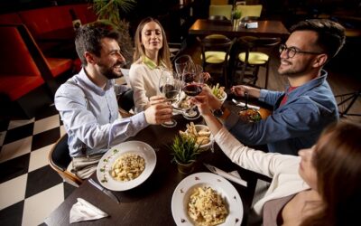Il piacere della condivisione: cene tra amici che diventano ricordi